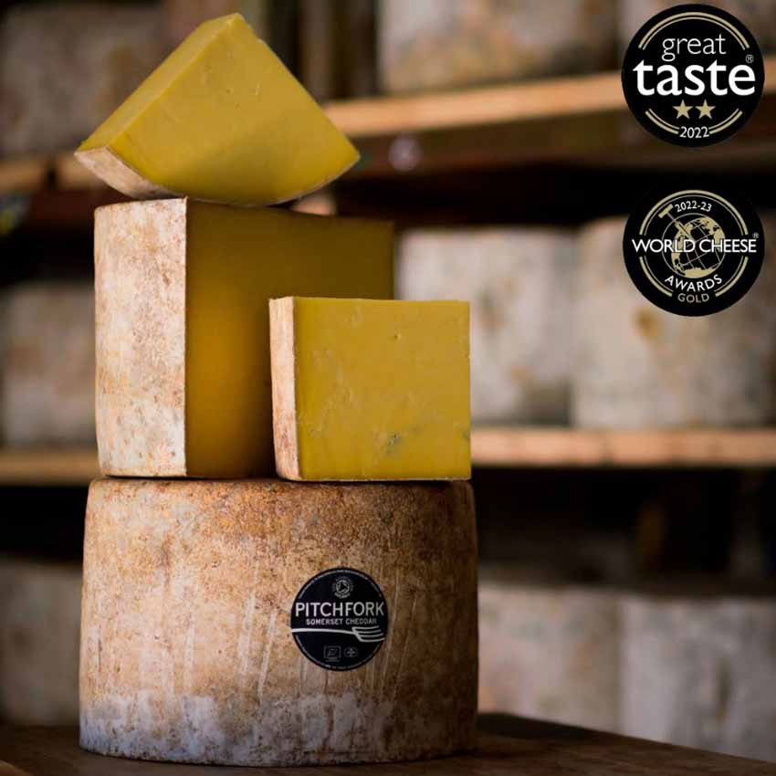 Blas ar Fwyd site Trethowan Pitchfork Vintage Cheddar, aprx 1.5kg